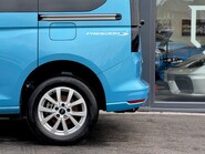 Ford Tourneo Connect TITANIUM ECOBLUE 23