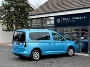 Ford Tourneo Connect TITANIUM ECOBLUE 32