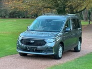 Ford Tourneo Connect TITANIUM ECOBLUE 11