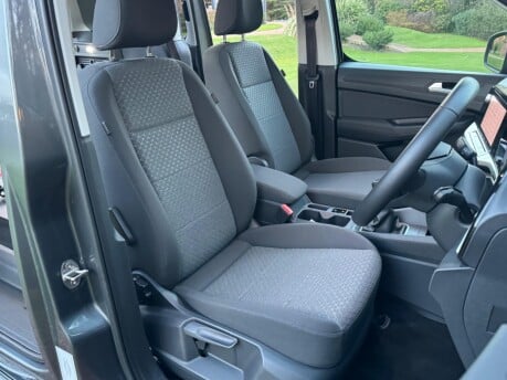 Ford Tourneo Connect TITANIUM ECOBLUE 21