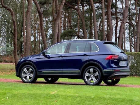 Volkswagen Tiguan SEL TSI 4MOTION DSG 24