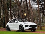 Porsche Macan TURBO PDK 6