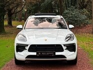 Porsche Macan TURBO PDK 15