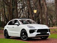 Porsche Macan TURBO PDK 1