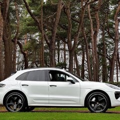 Porsche Macan TURBO PDK 4