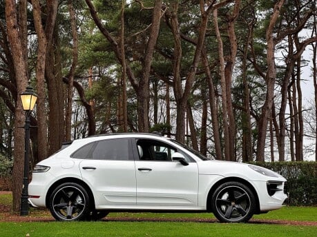 Porsche Macan TURBO PDK 5