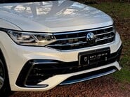 Volkswagen Tiguan R-LINE EDITION TSI DSG 9