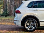 Volkswagen Tiguan R-LINE EDITION TSI DSG 40