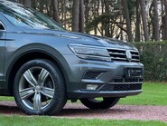 Volkswagen Tiguan Allspace SEL TDI 4MOTION DSG 33