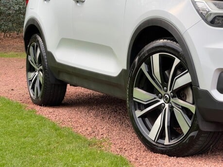 Volvo XC40 RECHARGE T5 R-DESIGN PRO 17