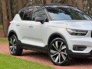 Volvo XC40 RECHARGE T5 R-DESIGN PRO 25