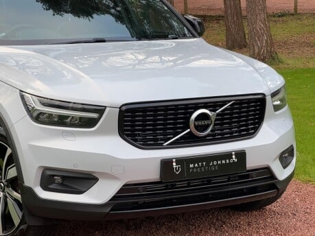 Volvo XC40 RECHARGE T5 R-DESIGN PRO 28