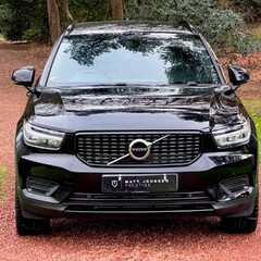 Volvo XC40 RECHARGE T4 R-DESIGN 1