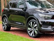 Volvo XC40 RECHARGE T4 R-DESIGN 10