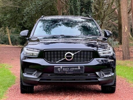 Volvo XC40 RECHARGE T4 R-DESIGN 26