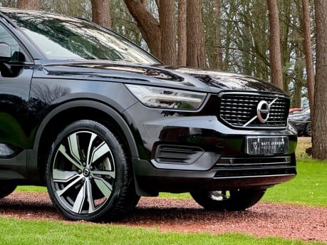 Volvo XC40 RECHARGE T4 R-DESIGN 28