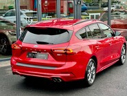 Ford Focus ST-LINE MHEV 26