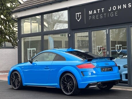 Audi TT TFSI QUATTRO S LINE BLACK EDITION 2