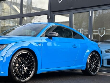 Audi TT TFSI QUATTRO S LINE BLACK EDITION 40