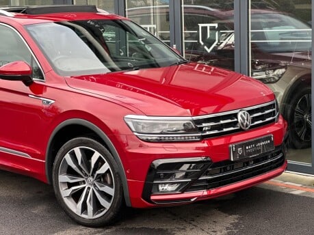 Volkswagen Tiguan Allspace R-LINE TECH TSI EVO DSG 22