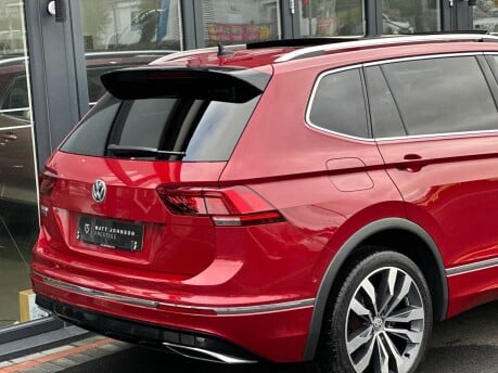 Volkswagen Tiguan Allspace R-LINE TECH TSI EVO DSG 40