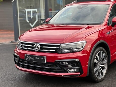 Volkswagen Tiguan Allspace R-LINE TECH TSI EVO DSG 49