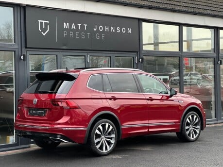 Volkswagen Tiguan Allspace R-LINE TECH TSI EVO DSG 53