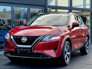 Nissan Qashqai DIG-T N-CONNECTA DCT MHEV 2