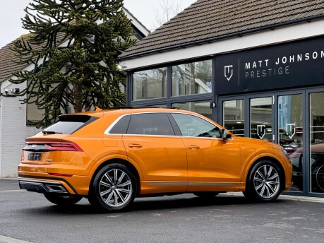 Audi Q8 TDI QUATTRO S LINE MHEV 4