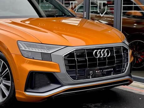 Audi Q8 TDI QUATTRO S LINE MHEV 8