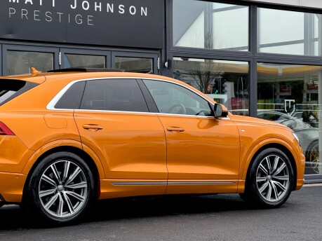 Audi Q8 TDI QUATTRO S LINE MHEV 39