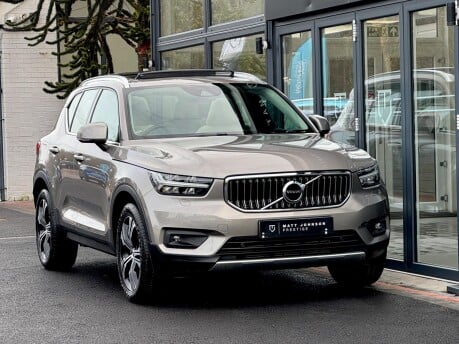 Volvo XC40 RECHARGE T5 INSCRIPTION PRO 2