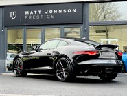 Jaguar F-Type R-DYNAMIC 7