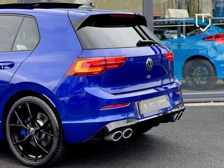 Volkswagen Golf R TSI 4MOTION DSG 24