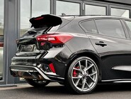 Ford Focus ST 15