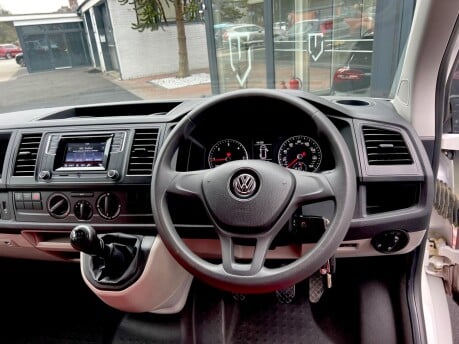 Volkswagen Transporter T28 TDI P/V STARTLINE BMT 4