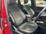 Ford Kuga ST-LINE X EDITION 24