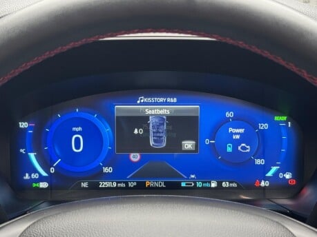Ford Kuga ST-LINE X EDITION 32