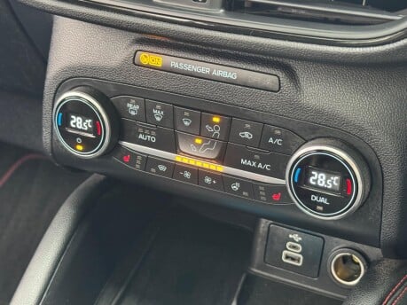 Ford Kuga ST-LINE X EDITION 49