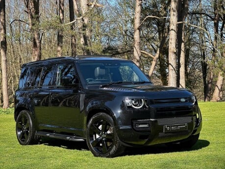 Land Rover Defender XS EDITION PHEV 1