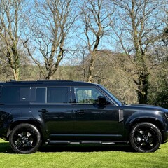 Land Rover Defender XS EDITION PHEV 1