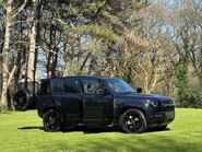 Land Rover Defender XS EDITION PHEV 31