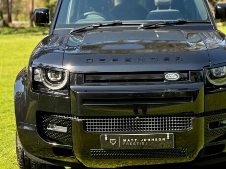 Land Rover Defender XS EDITION PHEV 25