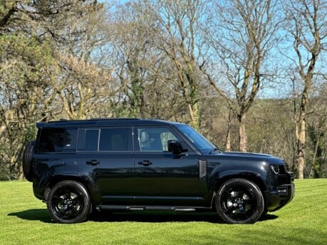 Land Rover Defender XS EDITION PHEV 26