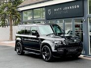 Land Rover Defender XS EDITION PHEV 1