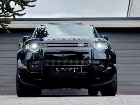 Land Rover Defender XS EDITION PHEV 6