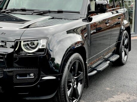 Land Rover Defender XS EDITION PHEV 22