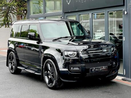 Land Rover Defender XS EDITION PHEV 42