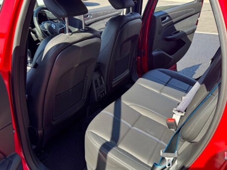 Renault Arkana ESPIRIT ALPINE E-TECH 17