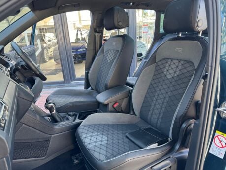 Volkswagen Tiguan R-LINE TDI 4MOTION DSG 17